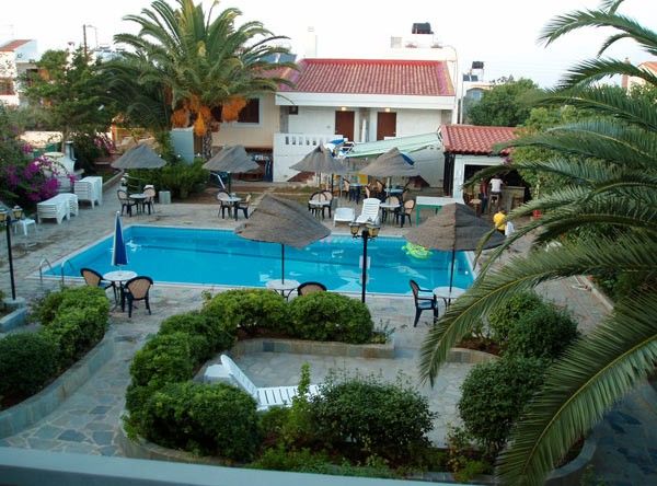 Elpida Aparthotel Gouves Esterno foto
