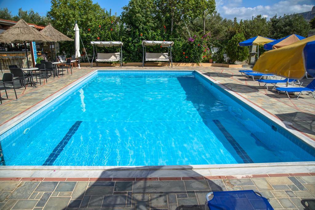 Elpida Aparthotel Gouves Esterno foto