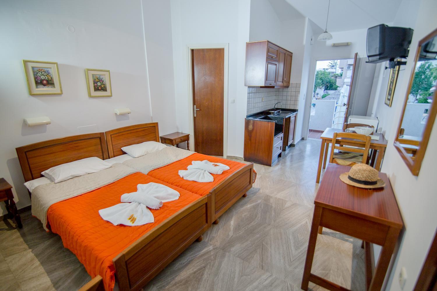 Elpida Aparthotel Gouves Esterno foto